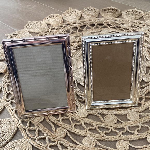 Three picture frames 🖼️ - Picture 6 of 11